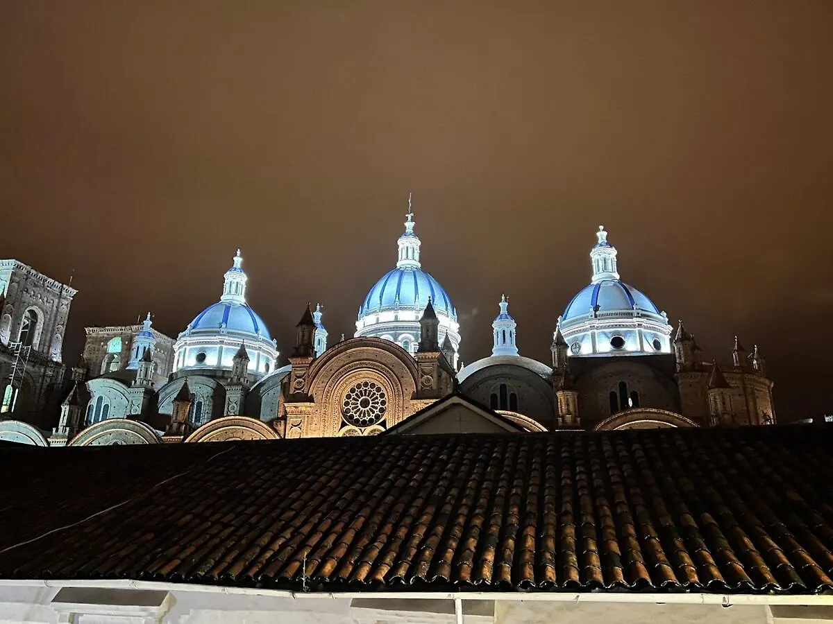Prime Location - Heart Of Cuenca 아파트 에콰도르